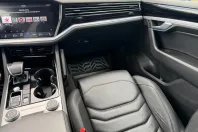 Volkswagen Touareg din 2020 cu 121.000 km - oferta VOL220181 - foto 14