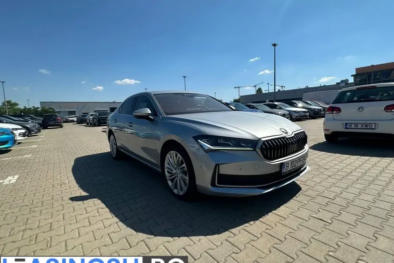 Skoda Superb din 2024 cu 30.500 km - oferta SKO220182 - foto 1