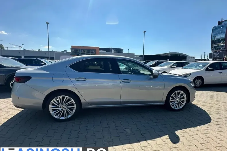 Skoda Superb din 2024 cu 30.500 km - oferta SKO220182 - foto 4
