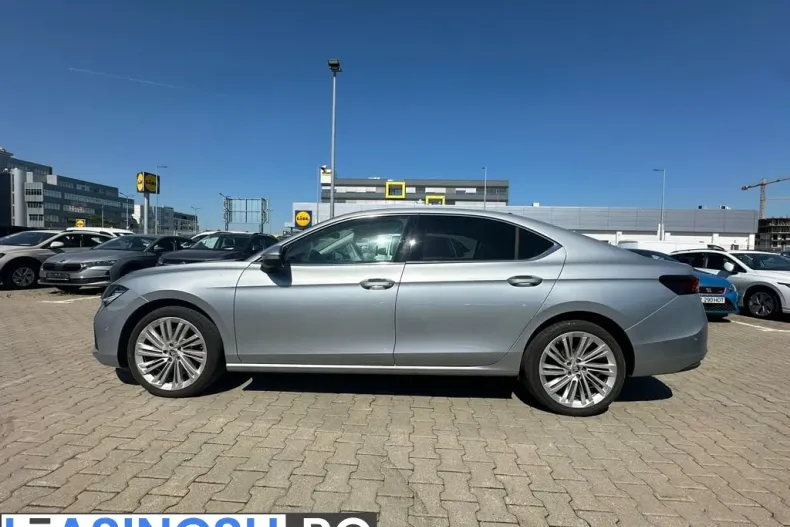 Skoda Superb din 2024 cu 30.500 km - oferta SKO220182 - foto 6