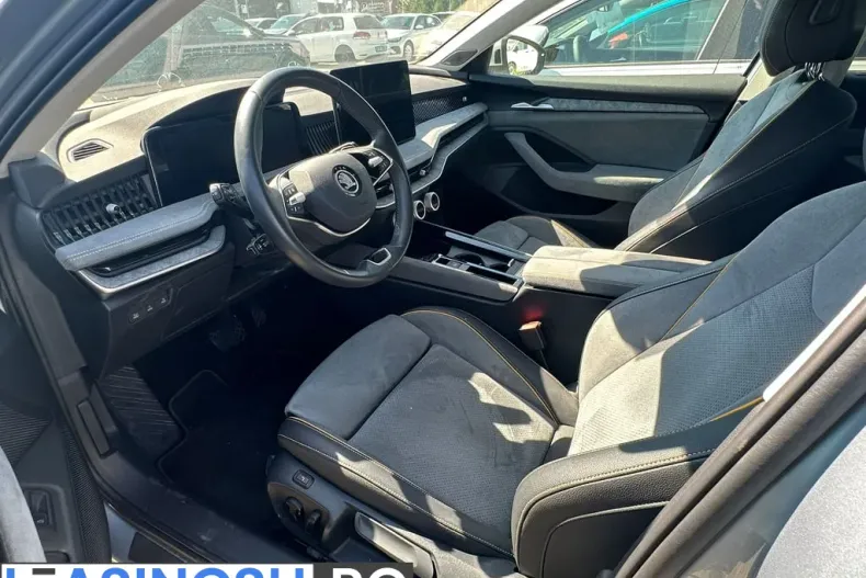 Skoda Superb din 2024 cu 30.500 km - oferta SKO220182 - foto 9