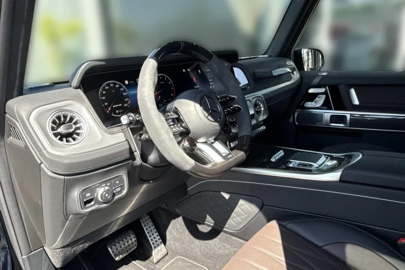 Mercedes-Benz G (Clasa G) din 2024 cu 3.711 km - oferta MER220188 - foto 11