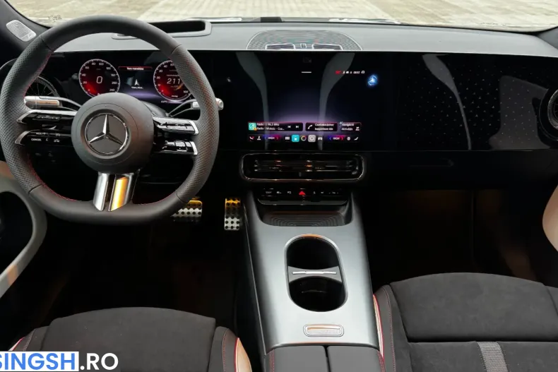 Mercedes-Benz CLA 350 (Clasa CLA) din 2025 cu 4.000 km - oferta MER220190 - foto 2