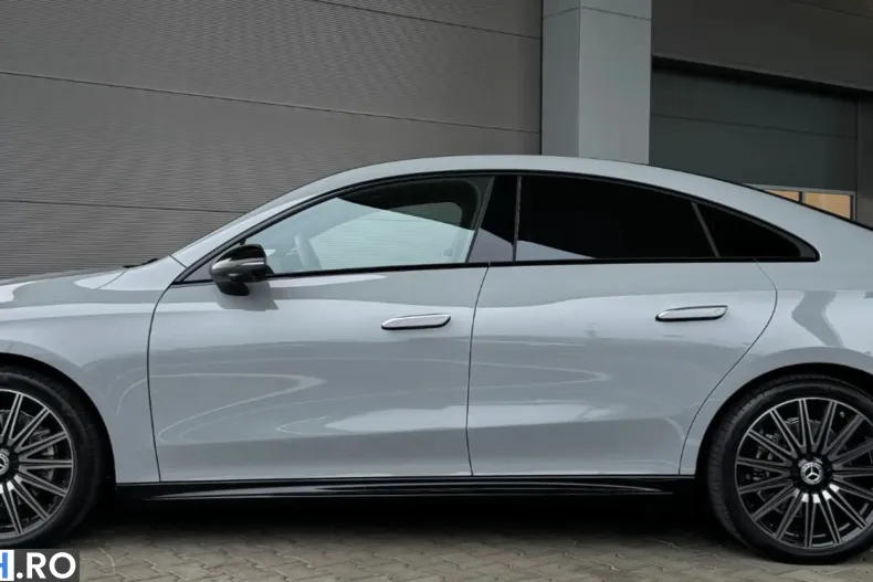 Mercedes-Benz CLA 350 (Clasa CLA) din 2025 cu 4.000 km - oferta MER220190 - foto 3