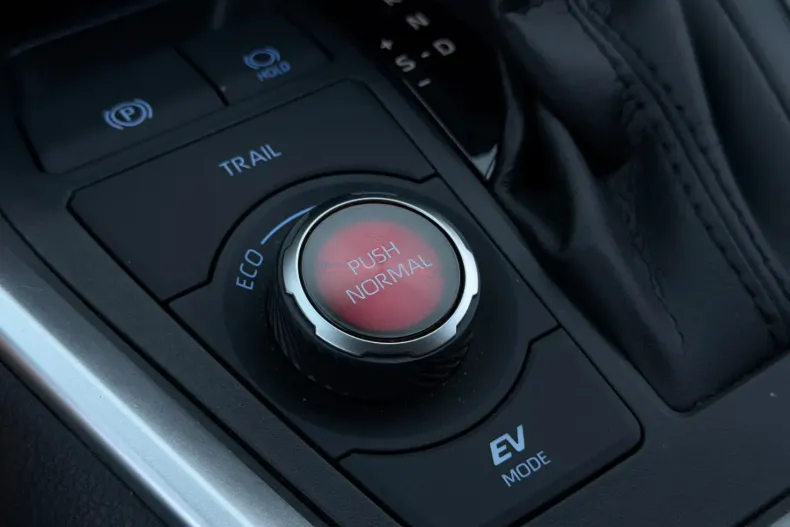 Toyota RAV4 din 2021 cu 65.032 km - oferta TOY220191 - foto 23