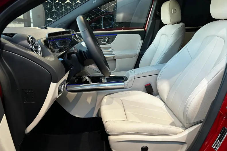 Mercedes-Benz GLA (Clasa GLA) din 2026 cu 6 km - oferta MER220198 - foto 6