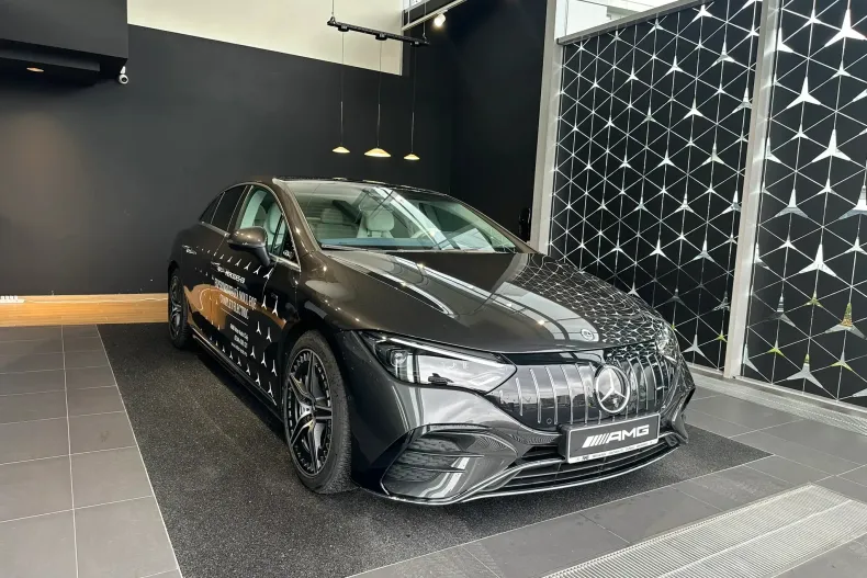 Mercedes-Benz EQE din 2023 cu 25.000 km - oferta MER220199 - foto 2