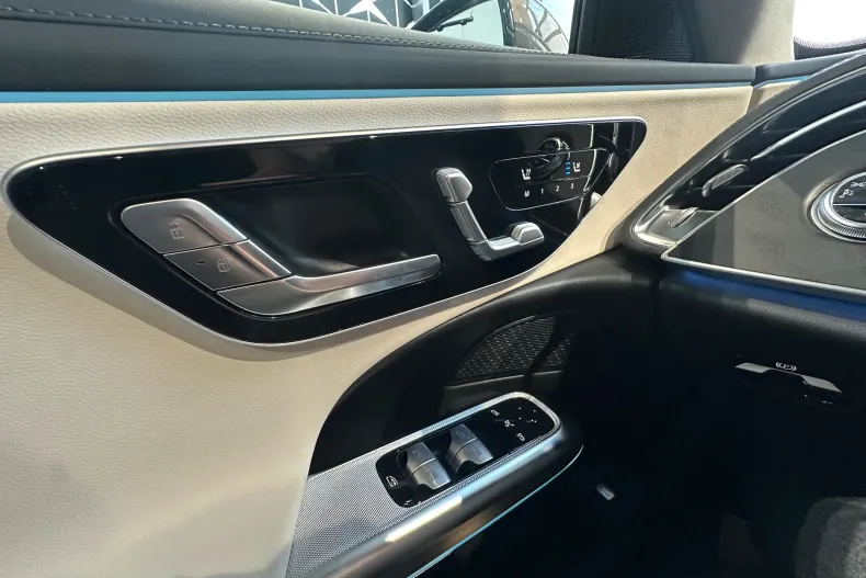 Mercedes-Benz E (Clasa E) din 2025 cu 3.000 km - oferta MER220202 - foto 17