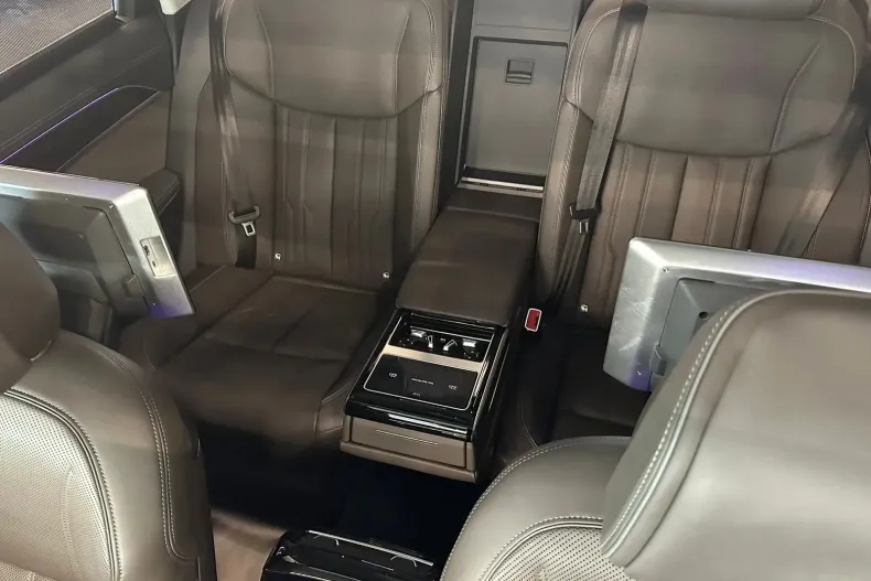 Audi A8 din 2022 cu 42.828 km - oferta AUD220205 - foto 20