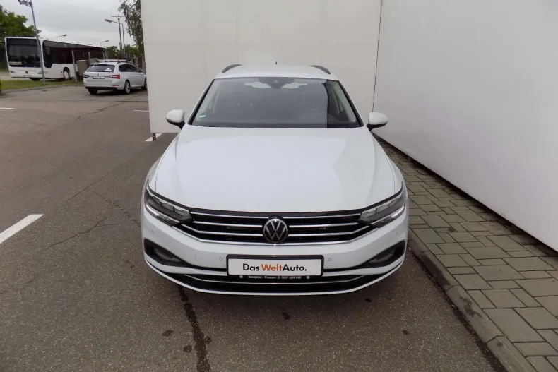 Volkswagen Passat din 2022 cu 138.857 km - oferta VOL220213 - foto 8