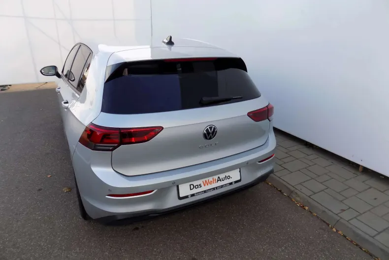 Volkswagen Golf din 2023 cu 64.623 km - oferta VOL220215 - foto 4