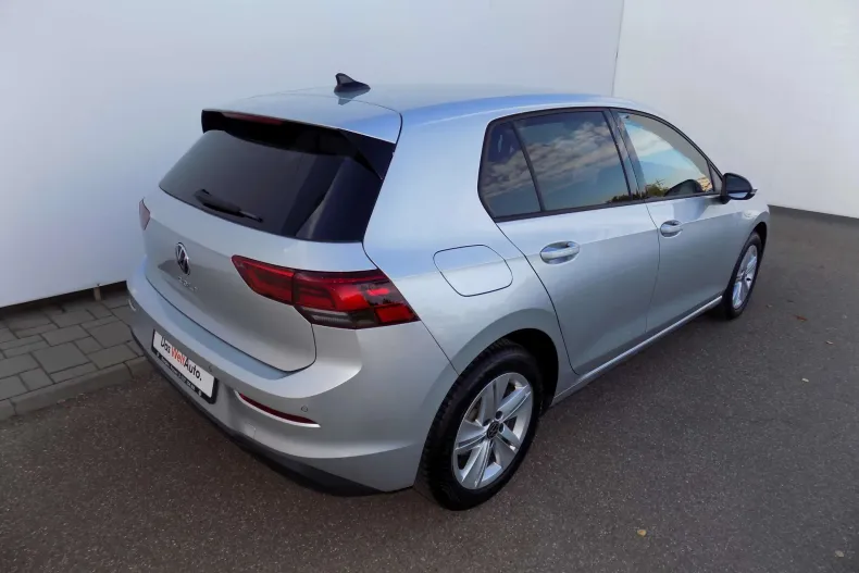 Volkswagen Golf din 2023 cu 64.623 km - oferta VOL220215 - foto 6