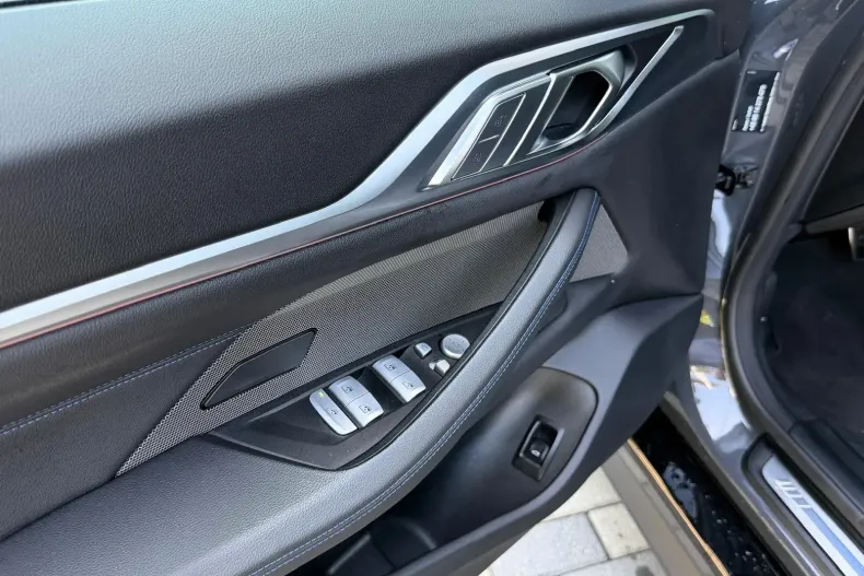 BMW 420d (Seria 4) din 2024 cu 23.508 km - oferta BMW220219 - foto 9