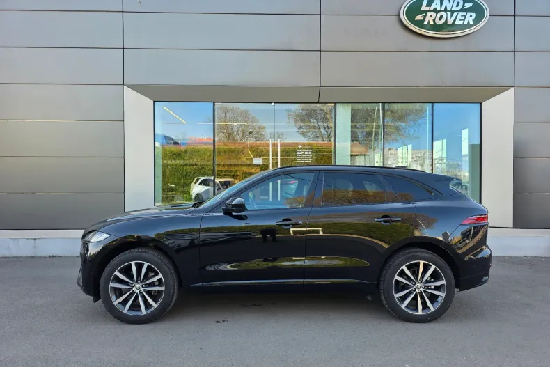 Jaguar F-Pace din 2025 cu 8.000 km - oferta JAG220225 - foto 2