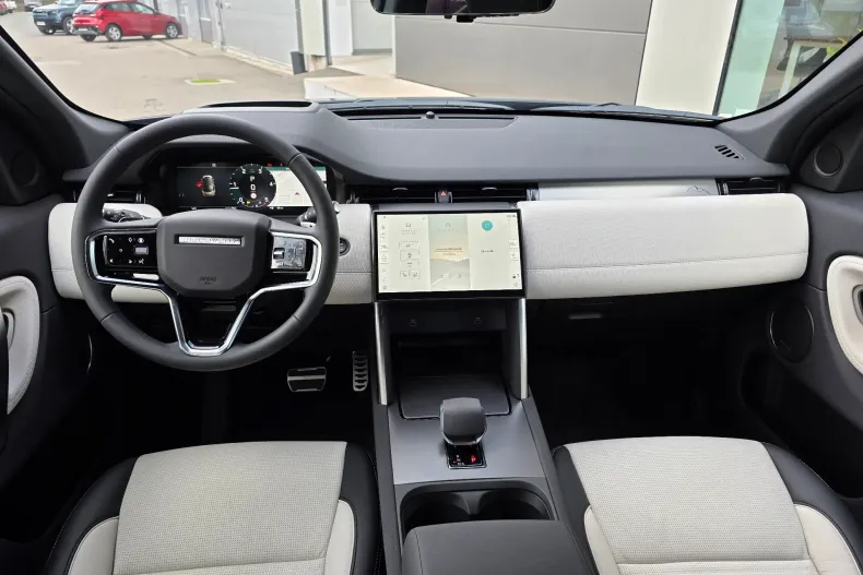 Land Rover Discovery Sport din 2026 cu 1.000 km - oferta LAN220226 - foto 8