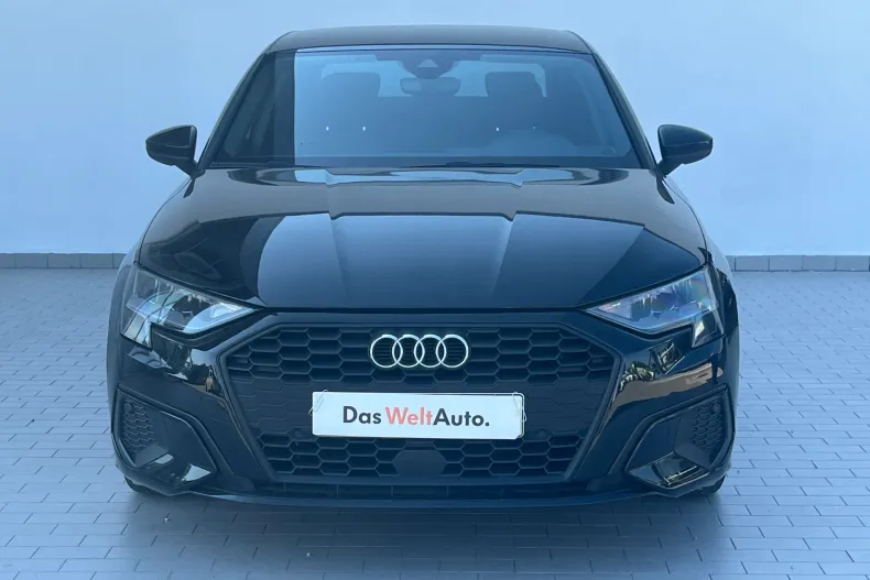 Audi A3 Limuzina din 2021 cu 74.226 km - oferta AUD220236 - foto 2