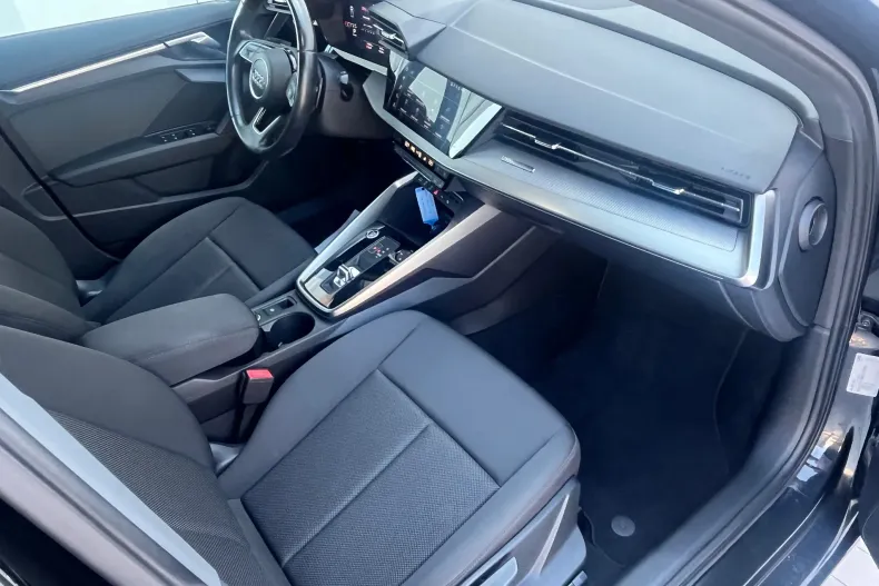 Audi A3 Limuzina din 2021 cu 74.226 km - oferta AUD220236 - foto 11
