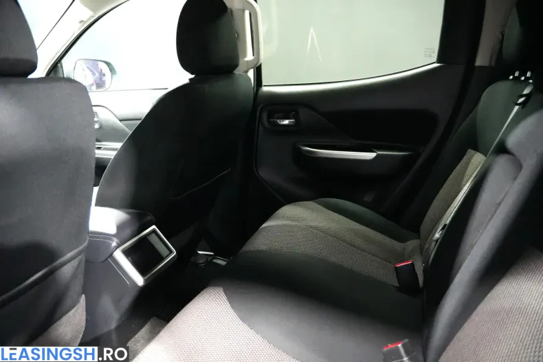 Mitsubishi L200 din 2020 cu 158.000 km - oferta MIT220237 - foto 8