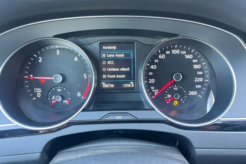 Volkswagen Passat din 2022 cu 108.736 km - oferta VOL220239 - foto 14