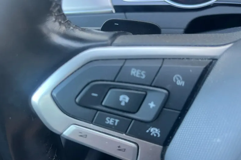 Volkswagen Passat din 2022 cu 108.736 km - oferta VOL220239 - foto 15
