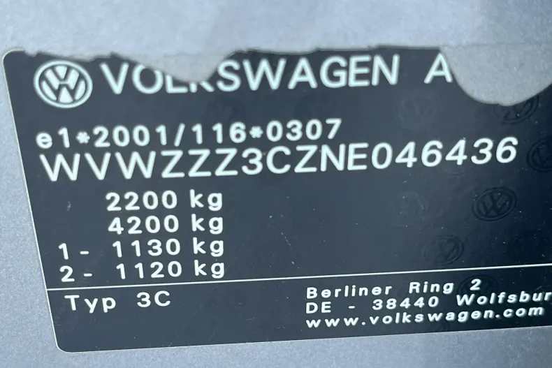 Volkswagen Passat din 2022 cu 108.736 km - oferta VOL220239 - foto 24