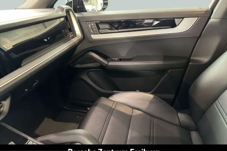Porsche Cayenne din 2024 cu 20.400 km - oferta POR220244 - foto 23