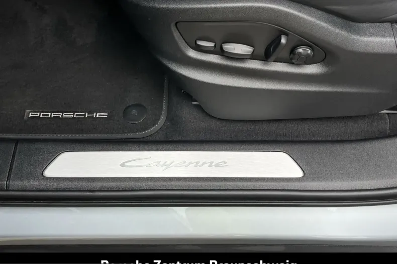 Porsche Cayenne din 2024 cu 27.249 km - oferta POR220245 - foto 11