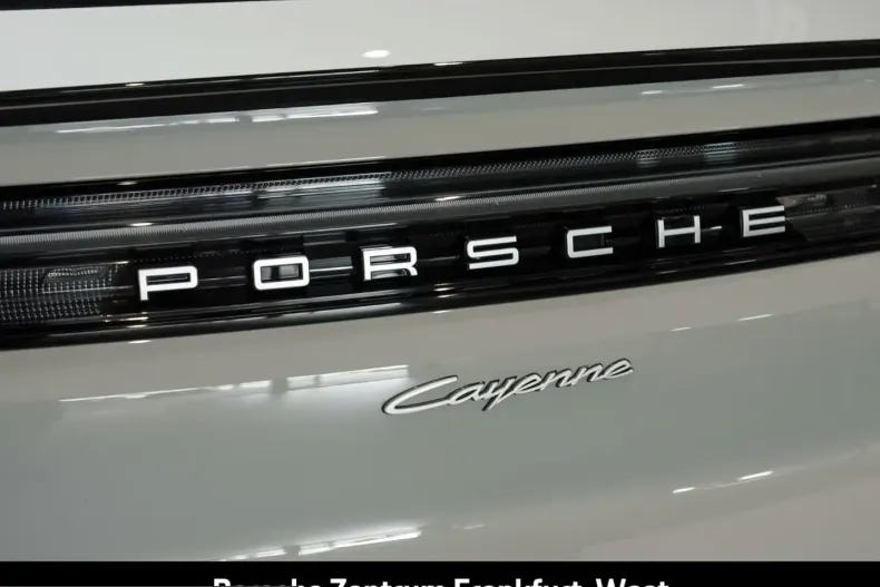 Porsche Cayenne din 2024 cu 23.650 km - oferta POR220246 - foto 8