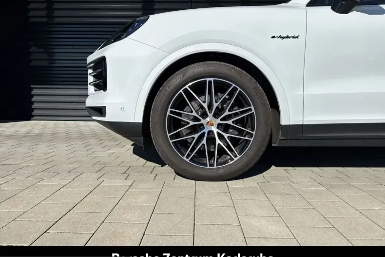 Porsche Cayenne din 2024 cu 17.590 km - oferta POR220249 - foto 6