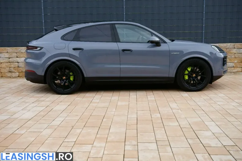 Porsche Cayenne din 2025 cu 32.899 km - oferta POR220250 - foto 4