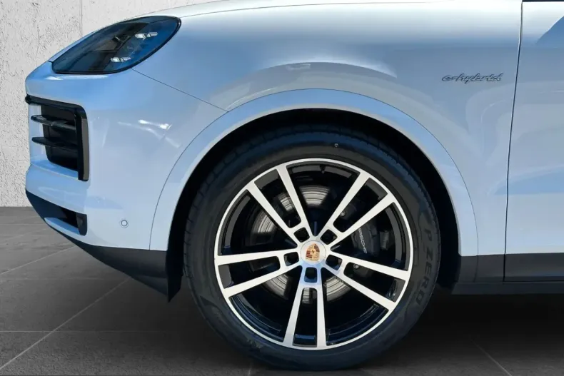 Porsche Cayenne din 2024 cu 14.300 km - oferta POR220251 - foto 6