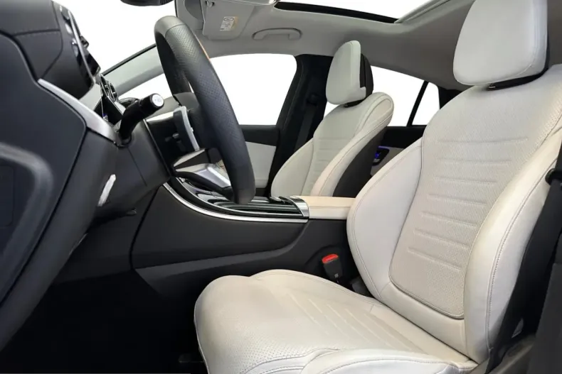 Mercedes-Benz GLC 300 (Clasa GLC) din 2025 cu 9.999 km - oferta MER220255 - foto 11
