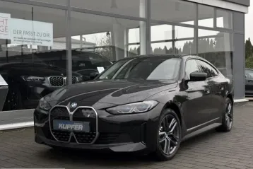 BMW i4 din 2023 - oferta BMW220259
