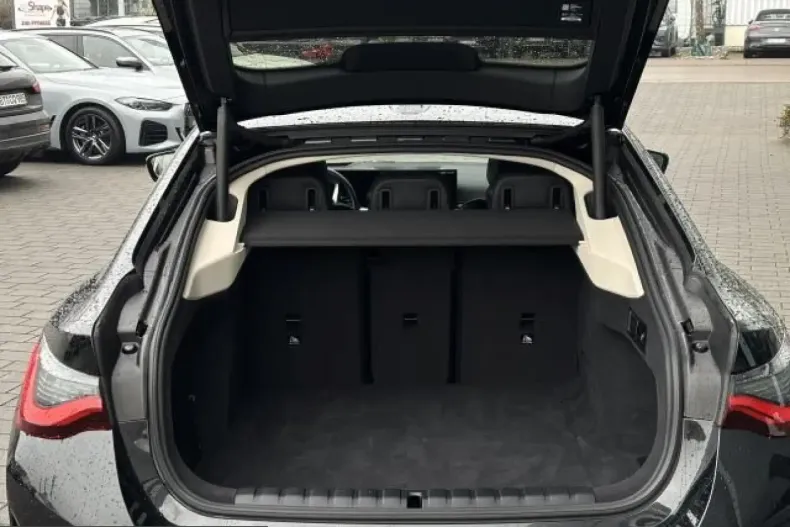 BMW i4 (Seria 4) din 2023 cu 28.990 km - oferta BMW220259 - foto 5