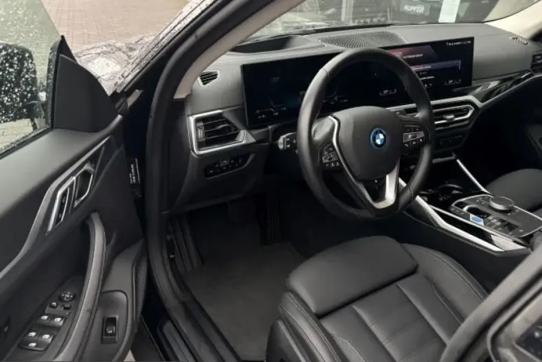 BMW i4 (Seria 4) din 2023 cu 28.990 km - oferta BMW220259 - foto 7
