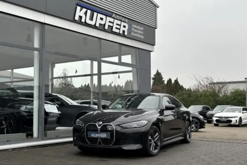 BMW i4 (Seria 4) din 2023 cu 28.990 km - oferta BMW220259 - foto 21