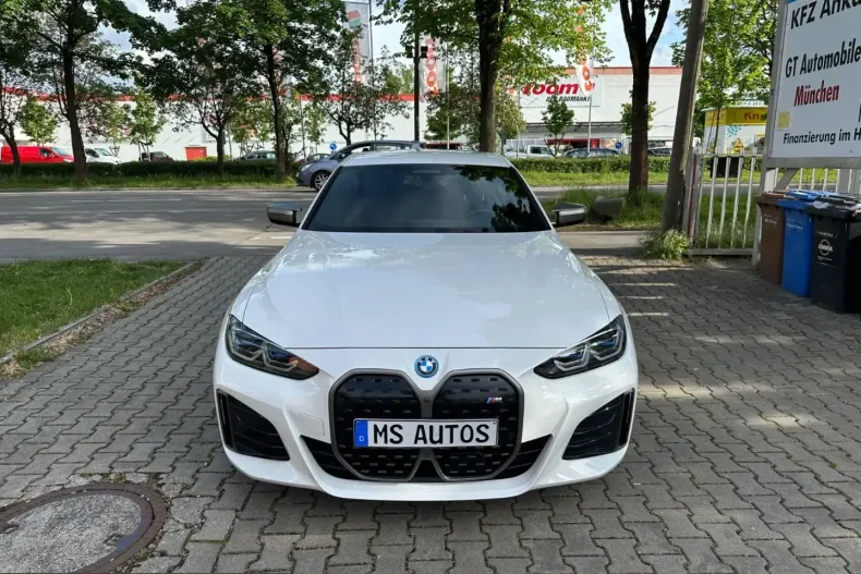 BMW i4 (Seria 4) din 2023 cu 54.500 km - oferta BMW220260 - foto 9
