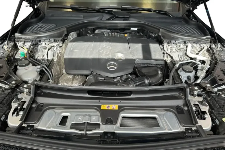 Mercedes-Benz GLC 300 (Clasa GLC) din 2025 cu 15.847 km - oferta MER220261 - foto 7