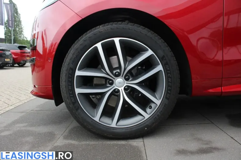 Land Rover Range Rover Sport din 2025 cu 8.410 km - oferta LAN220262 - foto 5