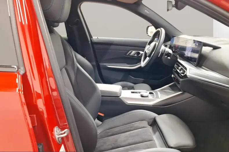 BMW M340d (Seria 3) din 2023 cu 36.129 km - oferta BMW220267 - foto 4