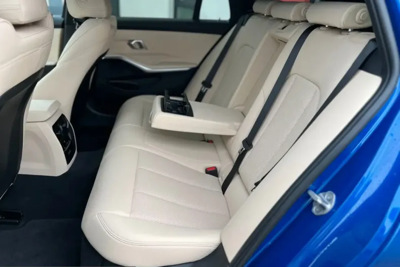 BMW M340i (Seria 3) din 2023 cu 28.500 km - oferta BMW220275 - foto 17