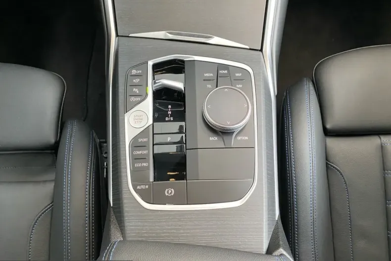 BMW M340i (Seria 3) din 2025 cu 13.100 km - oferta BMW220276 - foto 12