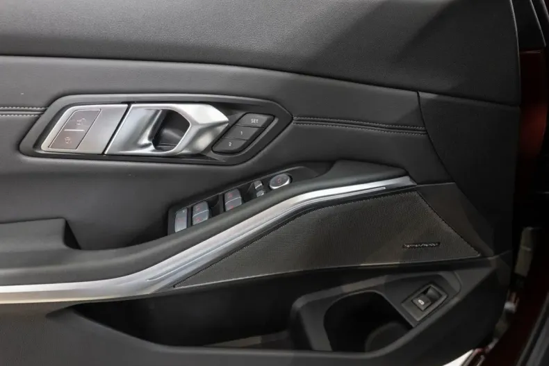 BMW M3 (Seria 3) din 2025 cu 9.739 km - oferta BMW220277 - foto 20