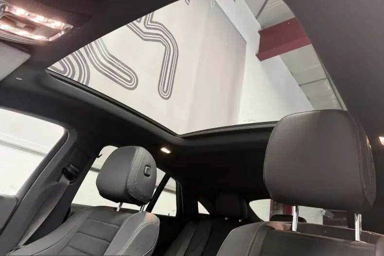 Mercedes-Benz GLE 300 (Clasa GLE) din 2025 cu 10.698 km - oferta MER220283 - foto 7