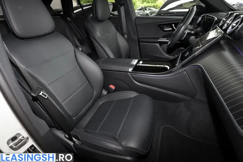 Mercedes-Benz GLC 300 (Clasa GLC) din 2023 cu 9.560 km - oferta MER220287 - foto 4
