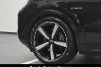 Porsche Cayenne din 2024 cu 31.964 km - oferta POR220296 - foto 9