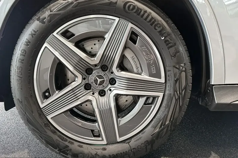 Mercedes-Benz GLC 300 (Clasa GLC) din 2025 cu 2.700 km - oferta MER220297 - foto 6