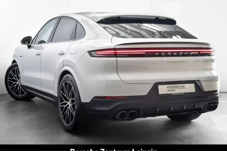 Porsche Cayenne din 2024 cu 20.132 km - oferta POR220299 - foto 3
