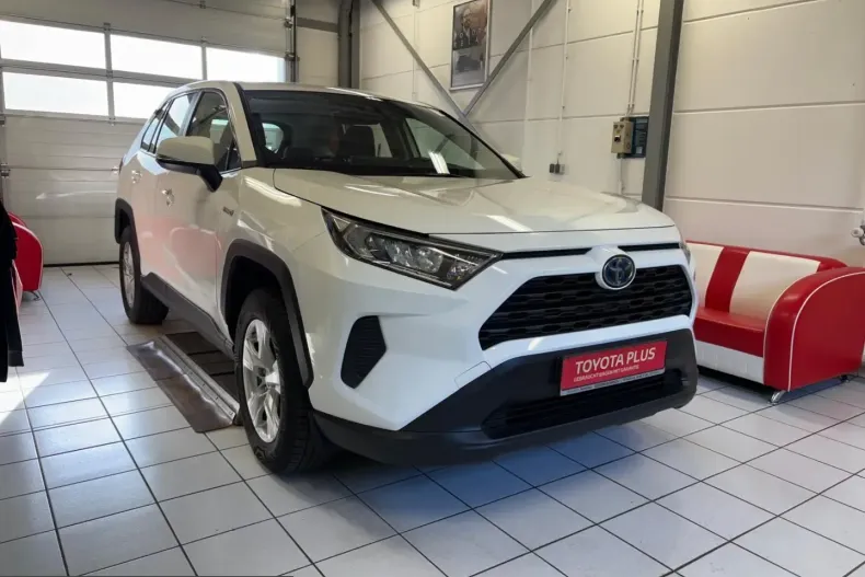 Toyota RAV4 din 2021 cu 73.377 km - oferta TOY220308 - foto 3