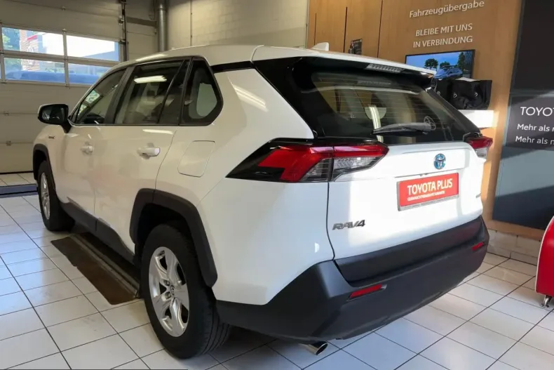 Toyota RAV4 din 2021 cu 73.377 km - oferta TOY220308 - foto 6